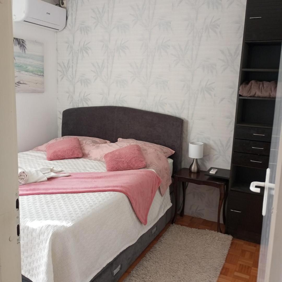 Apartment Mrc , Free Parking Bezanija 외부 사진