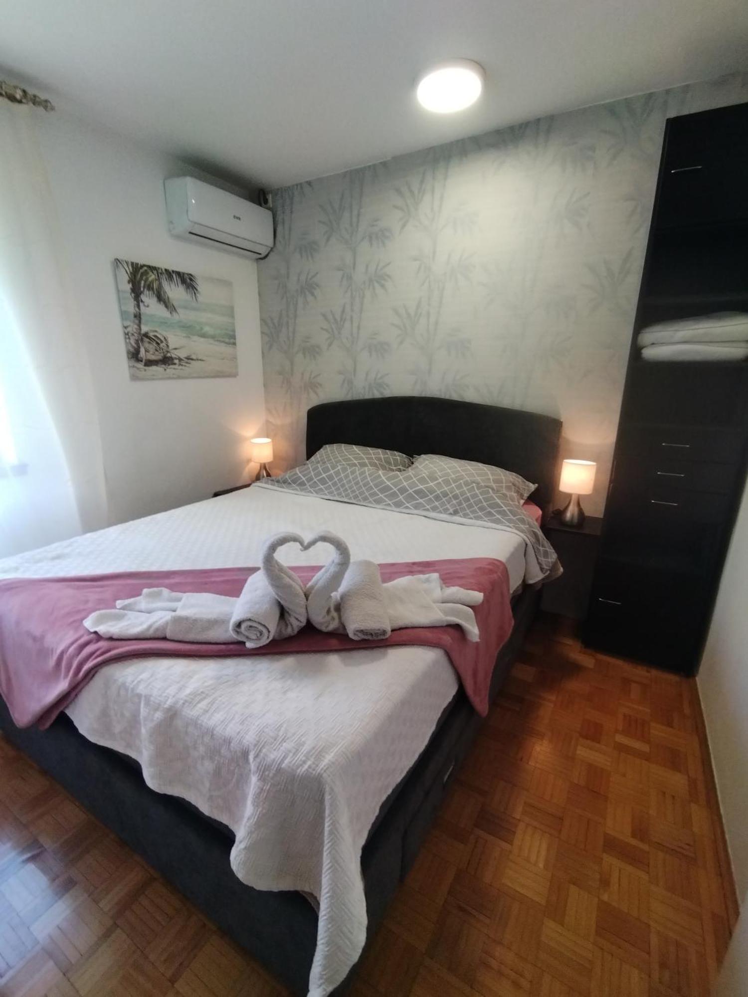 Apartment Mrc , Free Parking Bezanija 외부 사진